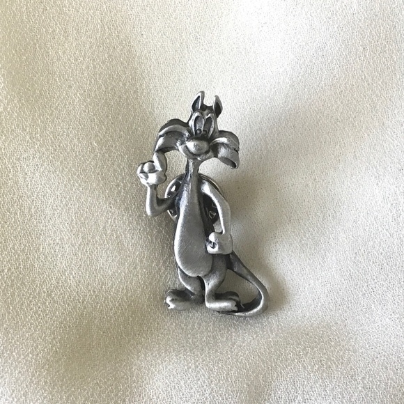 Vintage Tweety Bird, Sylvester The Cat, & Bamm-Bamm Rubble Pins - Picture 4 of 7